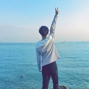 女生全裸不打码性交
