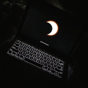 女生全裸不打码性交
